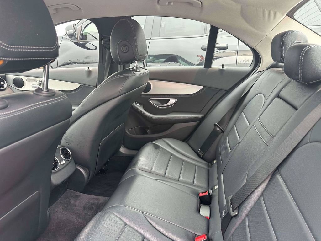 Used 2016 Mercedes-Benz C 300 4MATIC Sedan image 10