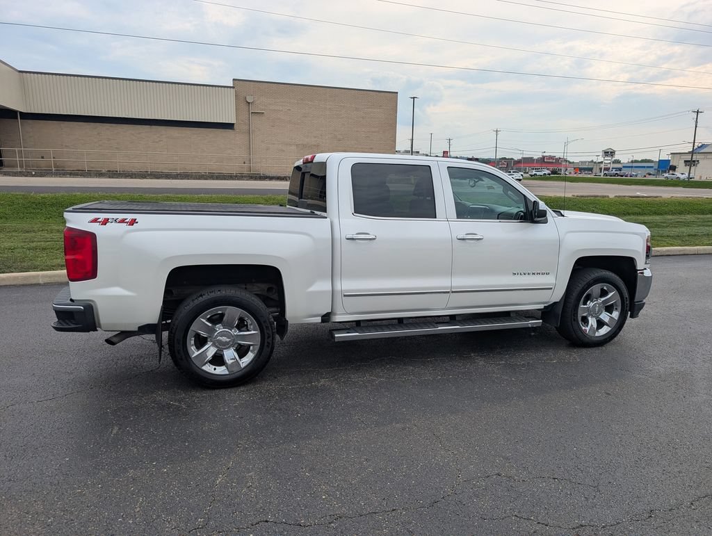 Used 2018 Chevrolet Silverado 1500 LTZ w/ Sport Package AWD/4WD image 9