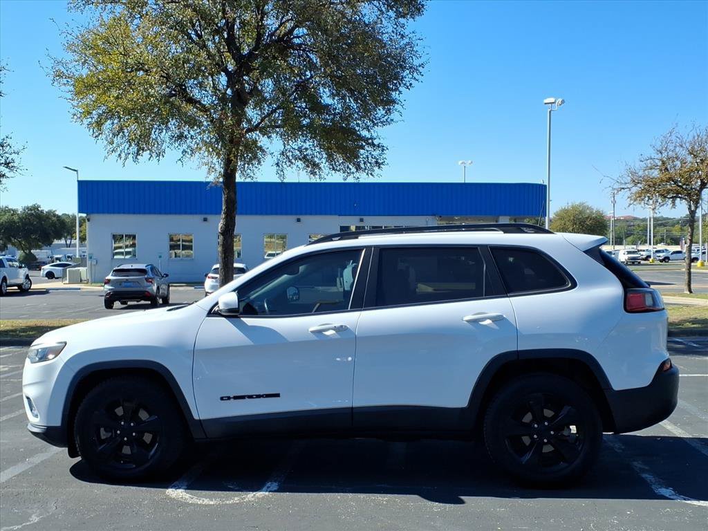 Used 2020 Jeep Cherokee Latitude Plus FWD image 10