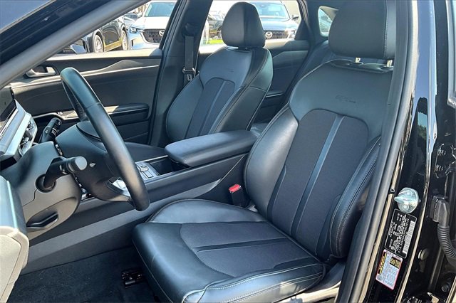 Used 2023 Kia K5 GT-Line image 18