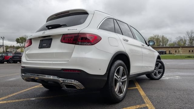 Used 2021 Mercedes-Benz GLC 300 4MATIC image 5