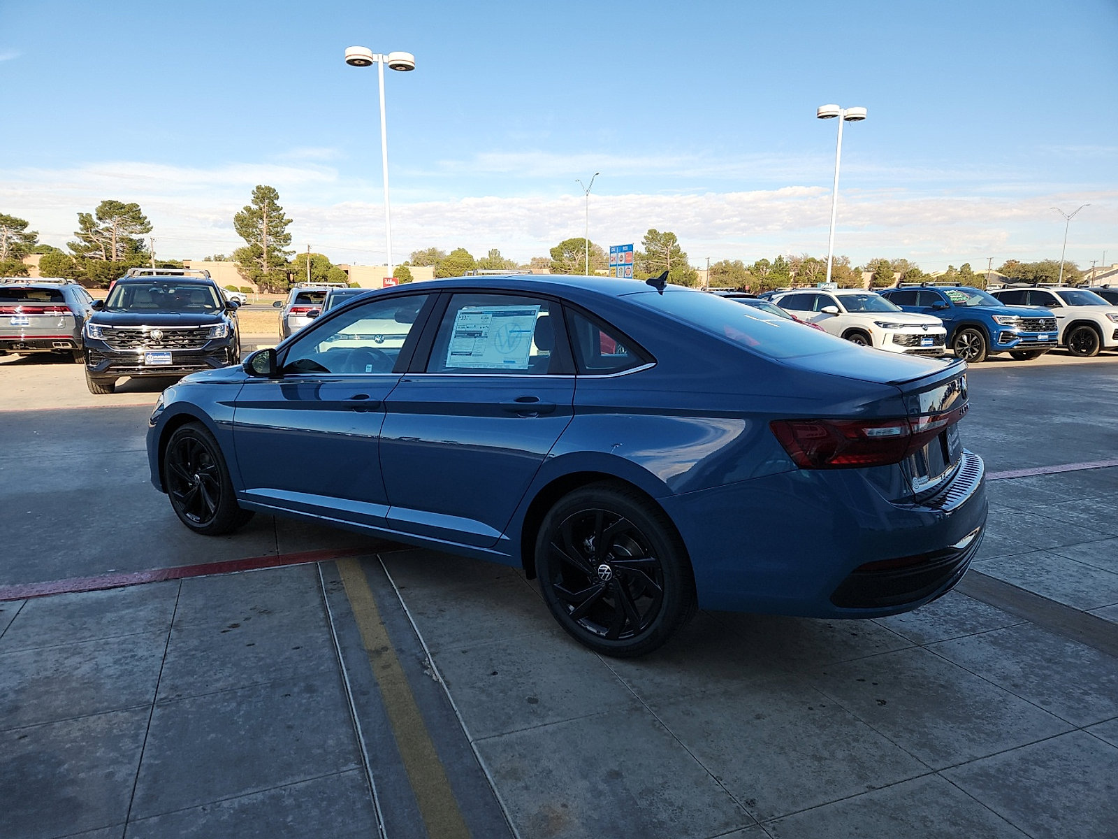 New 2026 Volkswagen Jetta SE image 4