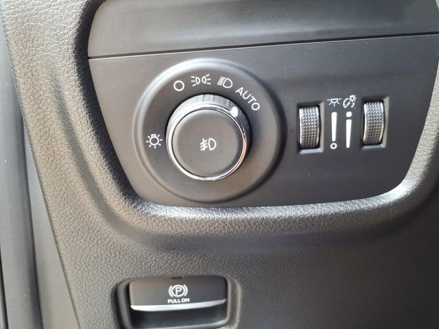 Used 2024 Jeep Grand Cherokee Limited RWD image 22