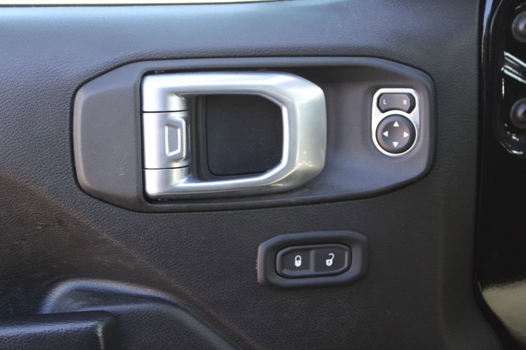 Used 2022 Jeep Wrangler Unlimited Sport AWD/4WD image 27