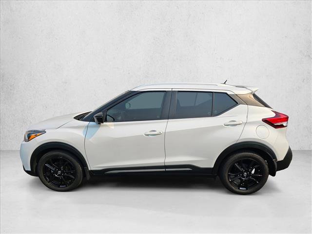 Used 2020 Nissan Kicks SR w/ SR Premium Package FWD image 8