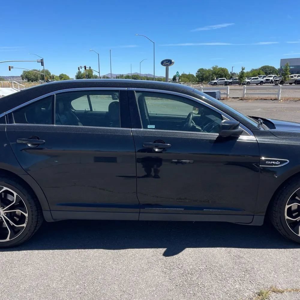 Used 2015 Ford Taurus SHO w/ Equipment Group 401A AWD/4WD image 11