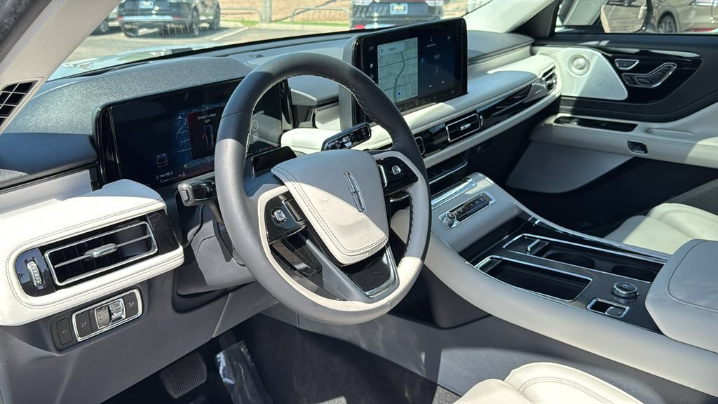 New 2026 Lincoln Aviator Reserve AWD/4WD image 18