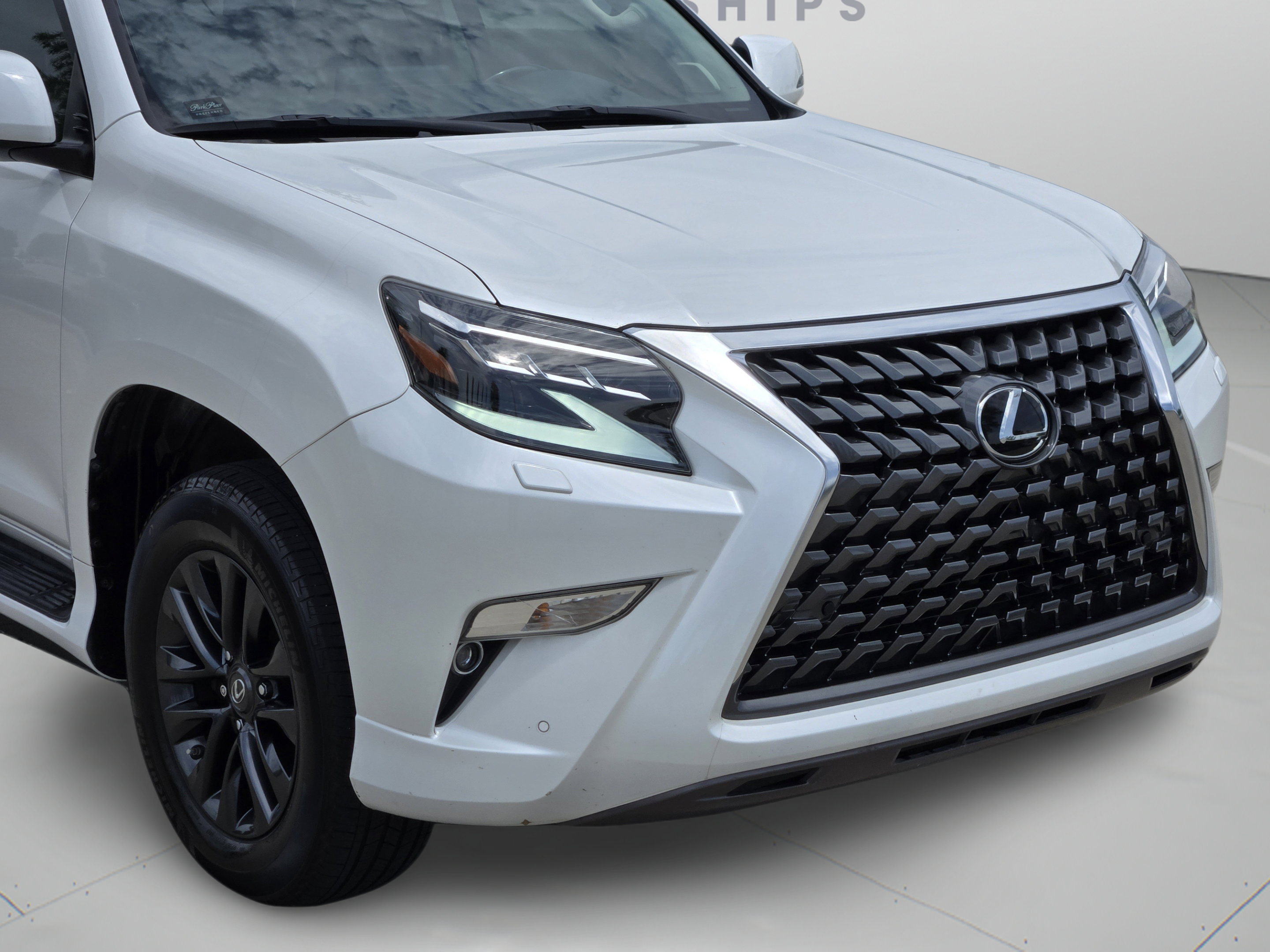 Used 2022 Lexus GX 460 Premium w/ Premium Package AWD/4WD image 34