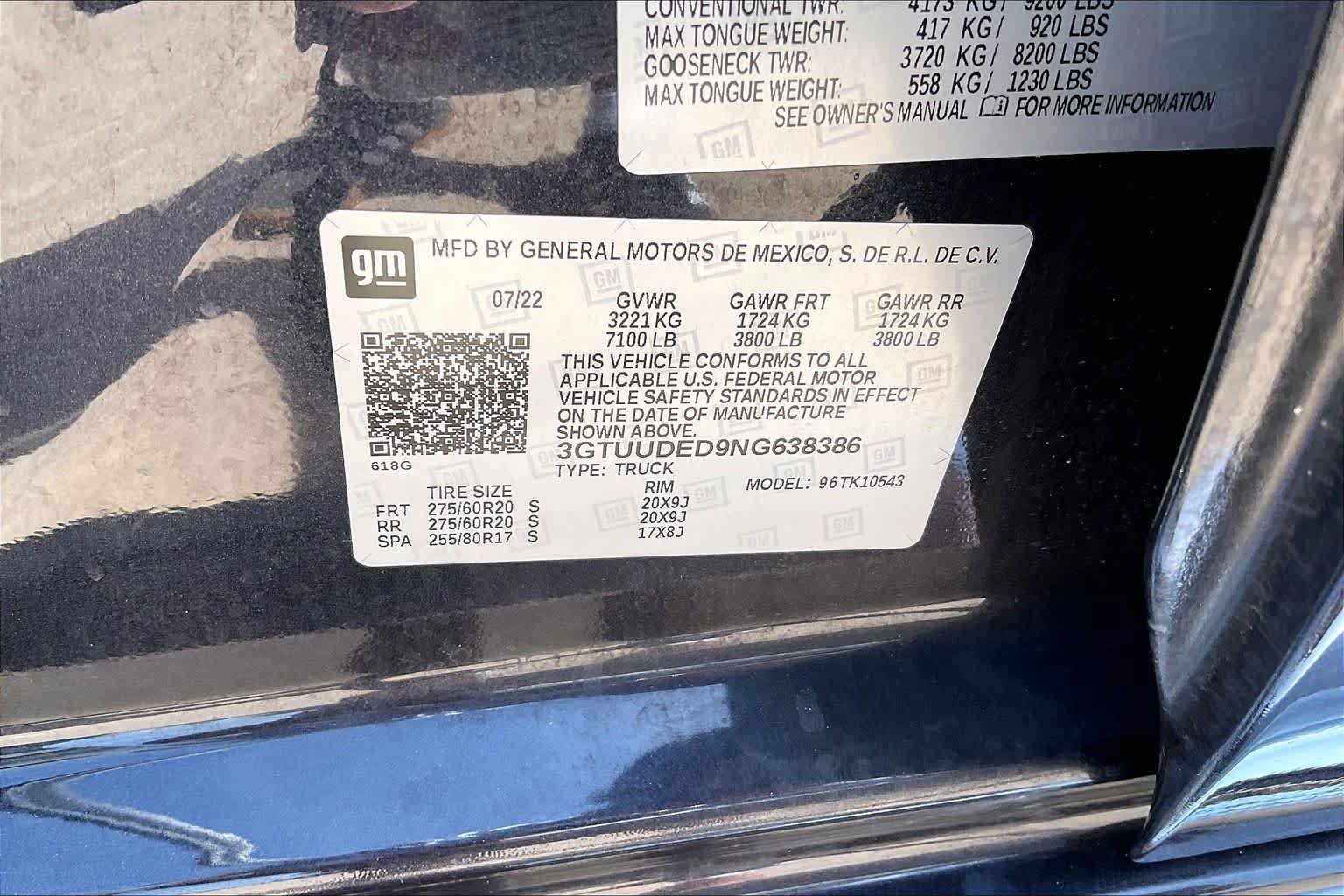 Used 2022 GMC Sierra 1500 SLT w/ SLT Premium Plus Package AWD/4WD image 35
