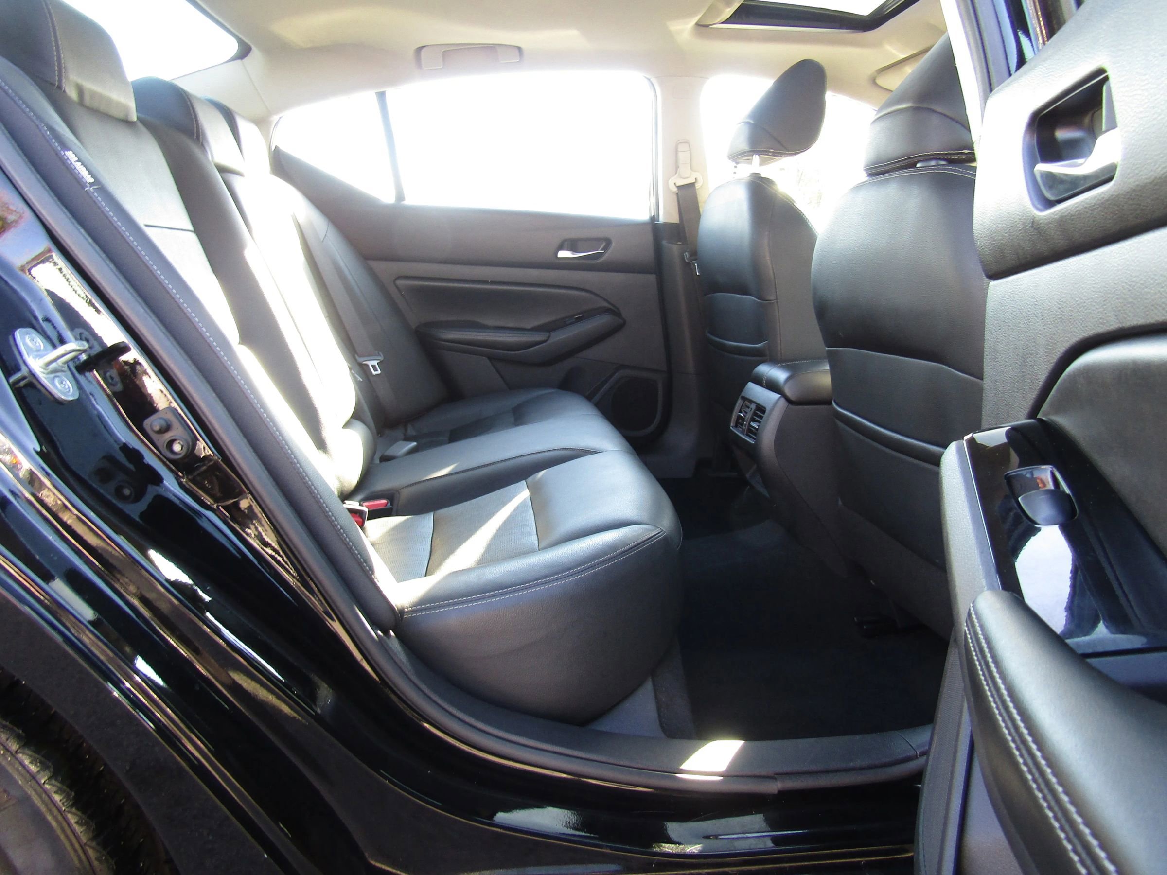 Used 2020 Nissan Altima 2.5 SL image 11