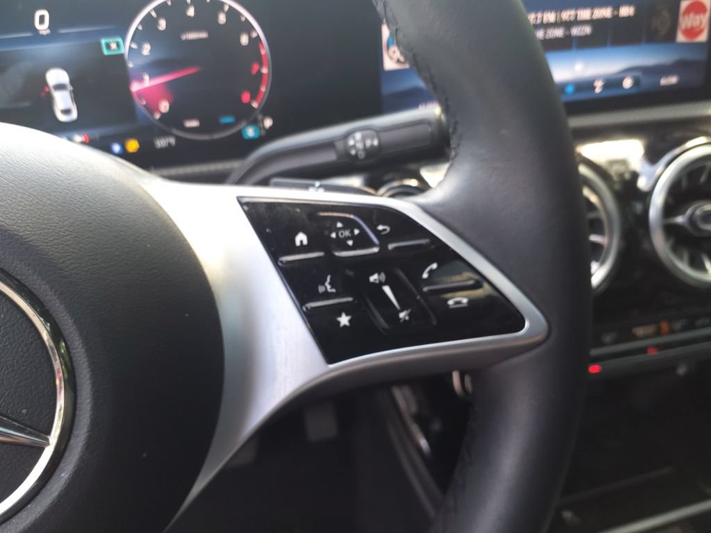 Certified 2025 Mercedes-Benz CLA 250 image 24