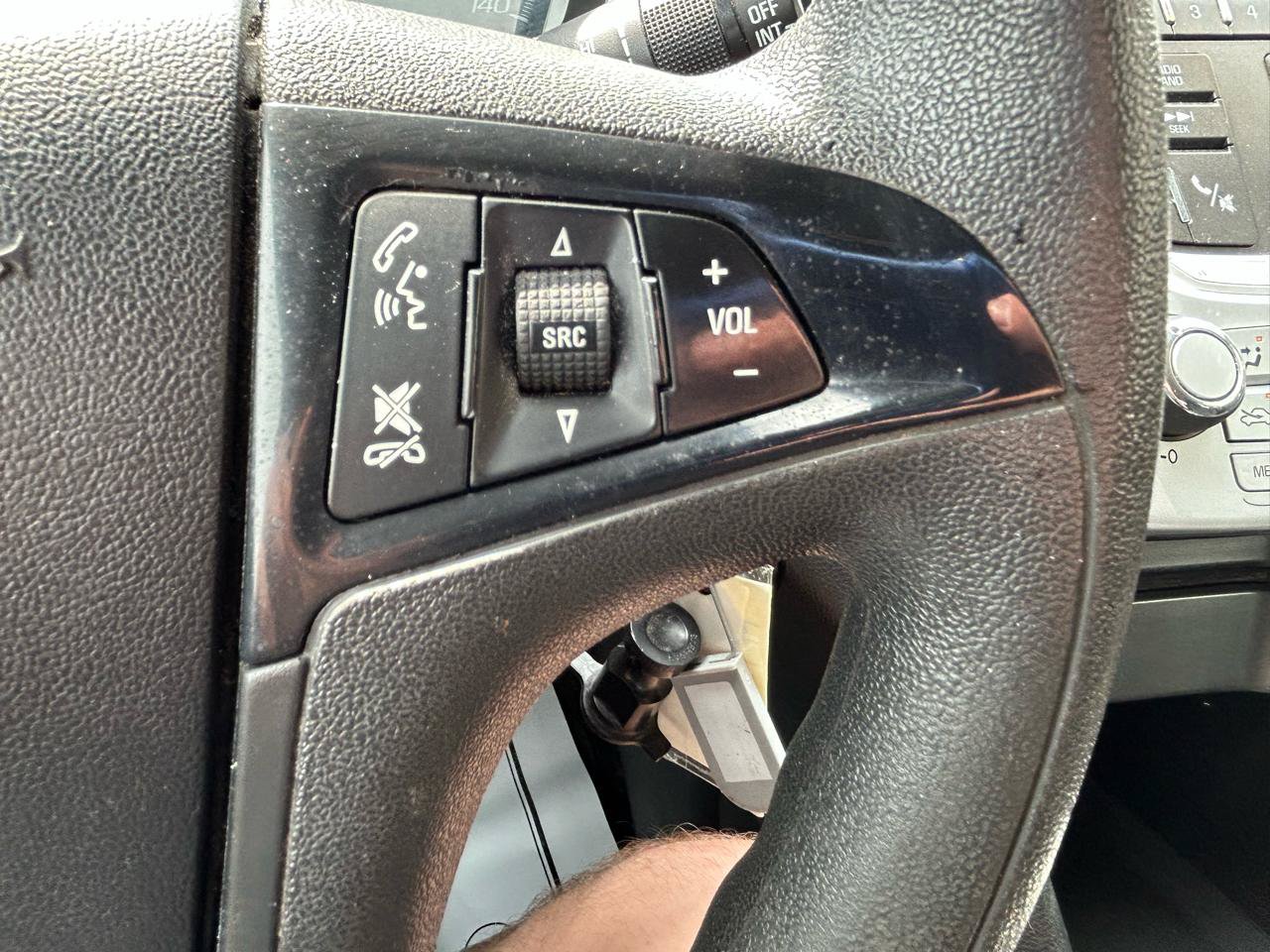 Used 2014 Chevrolet Equinox LS FWD image 19