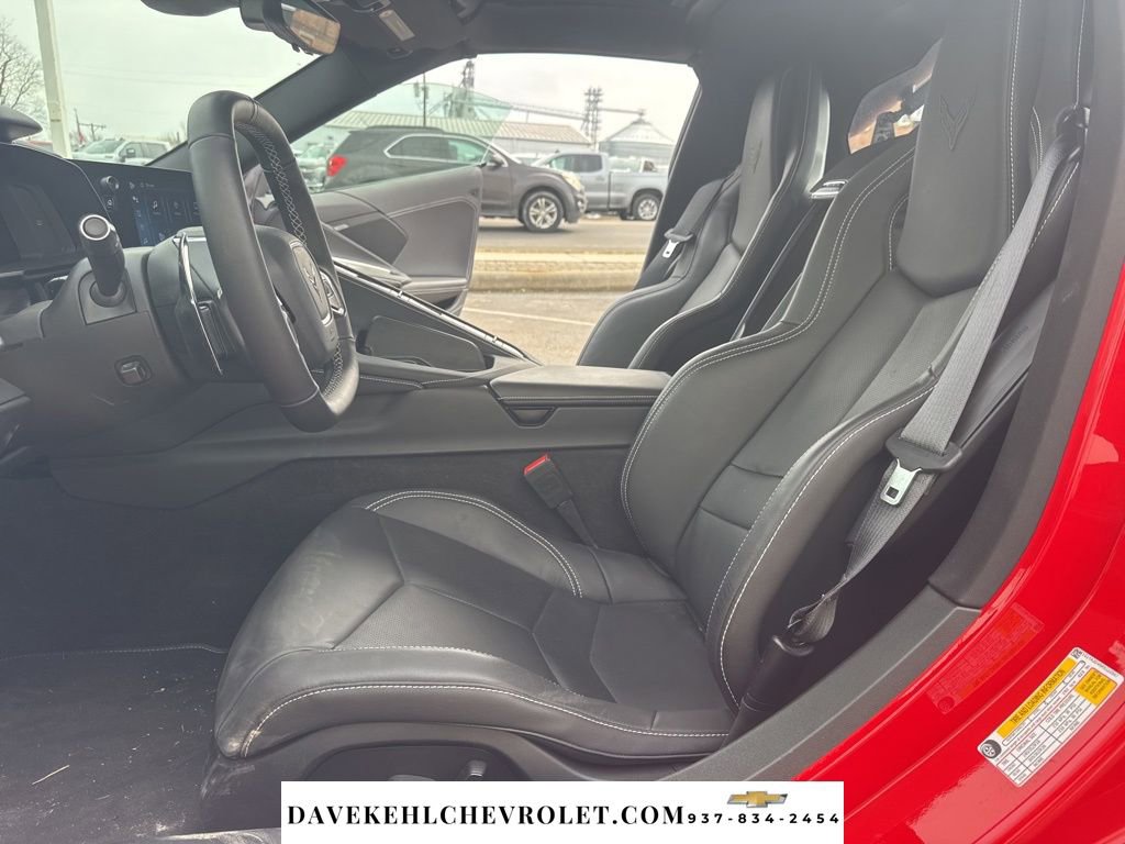 Used 2024 Chevrolet Corvette Stingray Coupe w/ Z51 Performance Package image 23