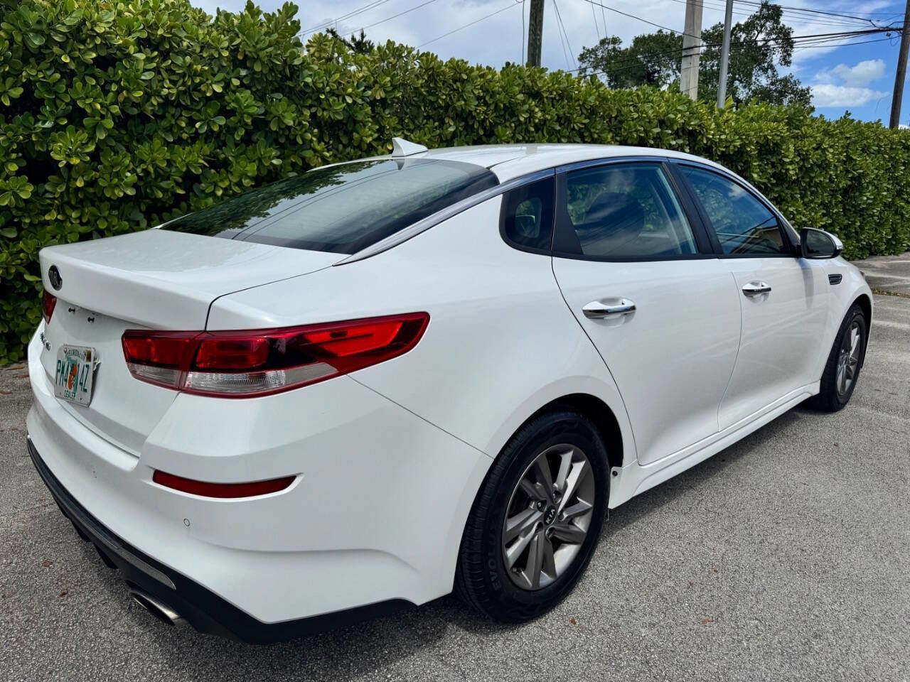 Used 2020 Kia Optima LX FWD image 5