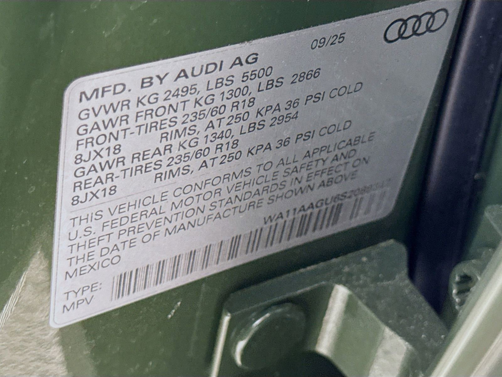 Used 2025 Audi Q5 Premium AWD/4WD image 30