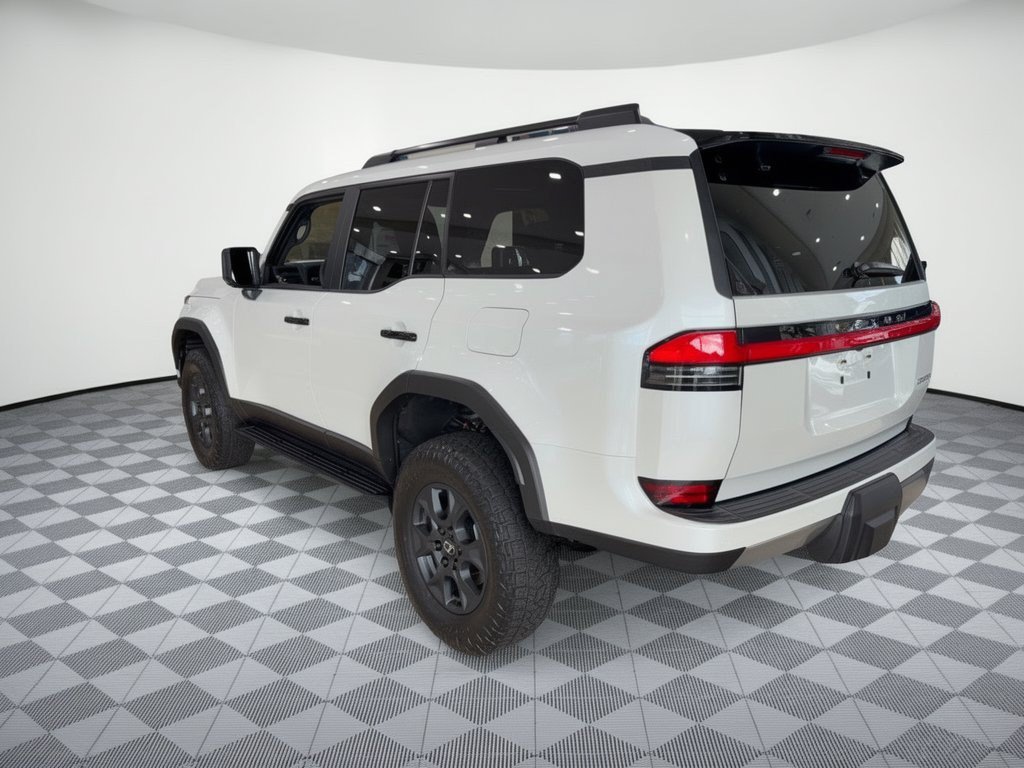 New 2026 Lexus GX 550 w/ Accessory Package (CT) AWD/4WD image 3