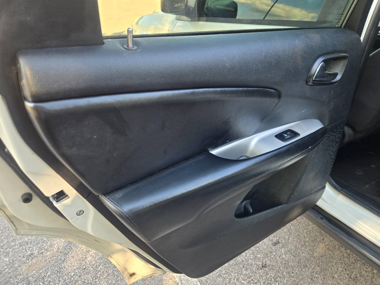 Used 2014 Dodge Journey SE w/ Flexible Seating Group FWD image 32
