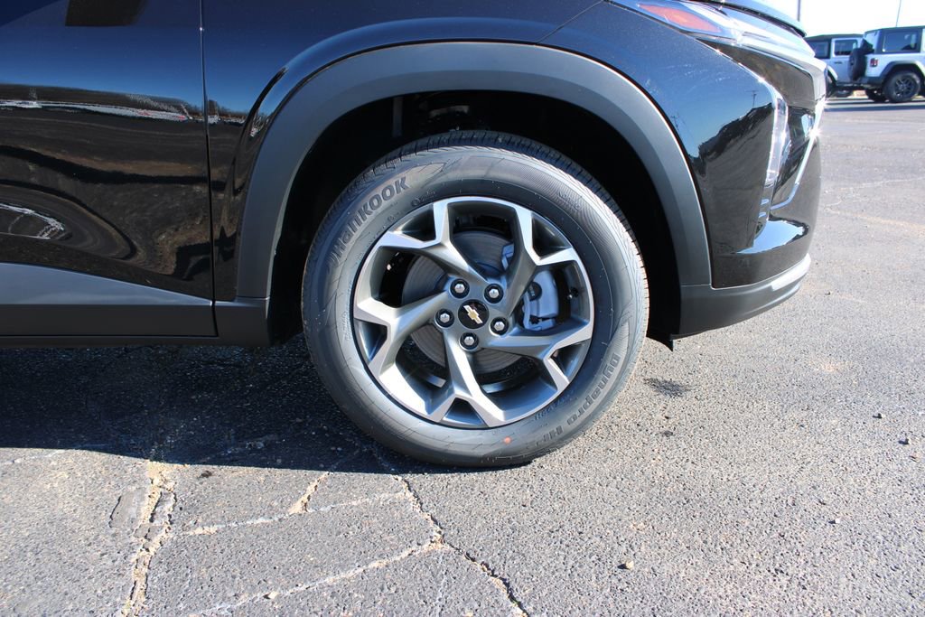 New 2026 Chevrolet Trax LT image 12