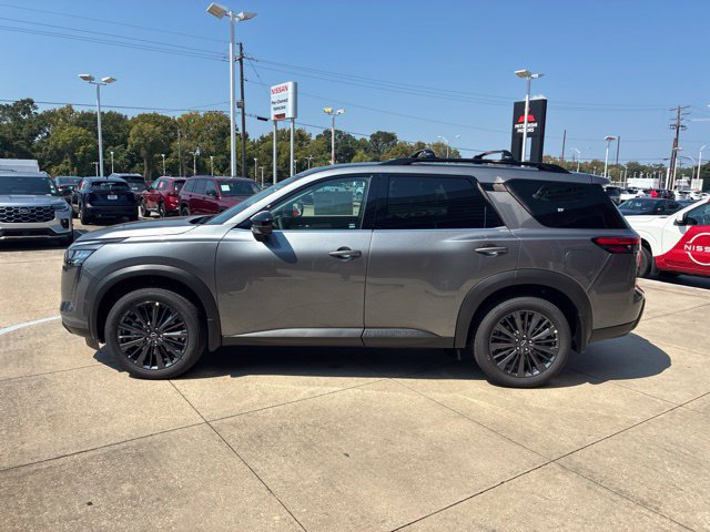New 2026 Nissan Pathfinder SL w/ SL Premium Package FWD image 4