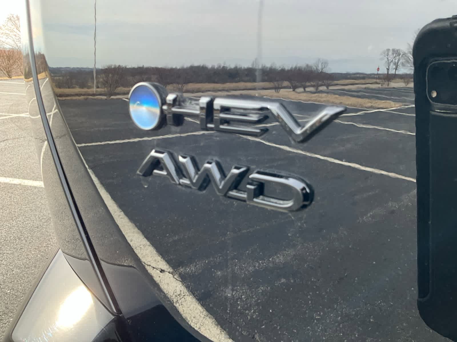 New 2026 Toyota RAV4 XSE AWD/4WD image 18