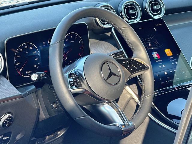 Used 2026 Mercedes-Benz GLC 300 4MATIC image 12