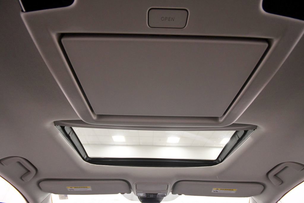 New 2026 Honda Odyssey Elite image 16