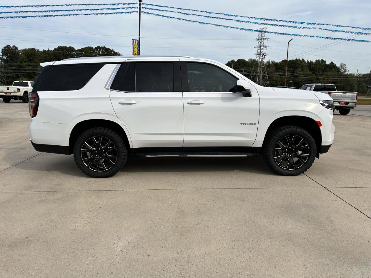 Used 2022 Chevrolet Tahoe LT AWD/4WD image 5