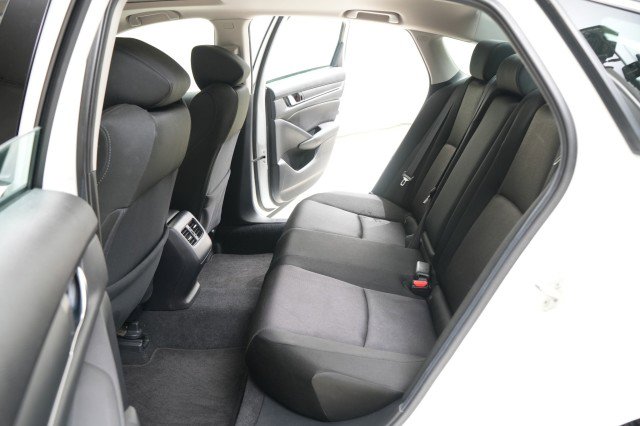 Used 2019 Honda Accord EX image 59