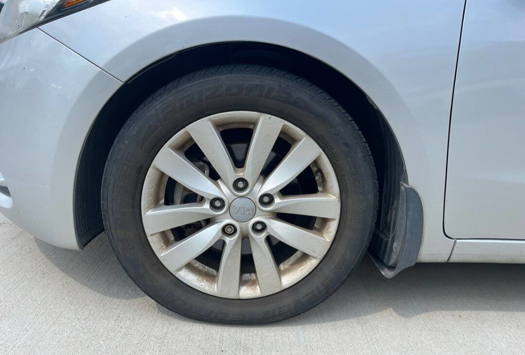 Used 2014 Kia Forte EX image 20