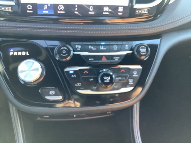 Used 2024 Chrysler Pacifica Pinnacle image 22