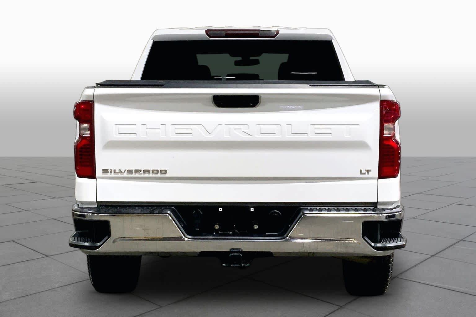Used 2021 Chevrolet Silverado 1500 LT AWD/4WD image 5