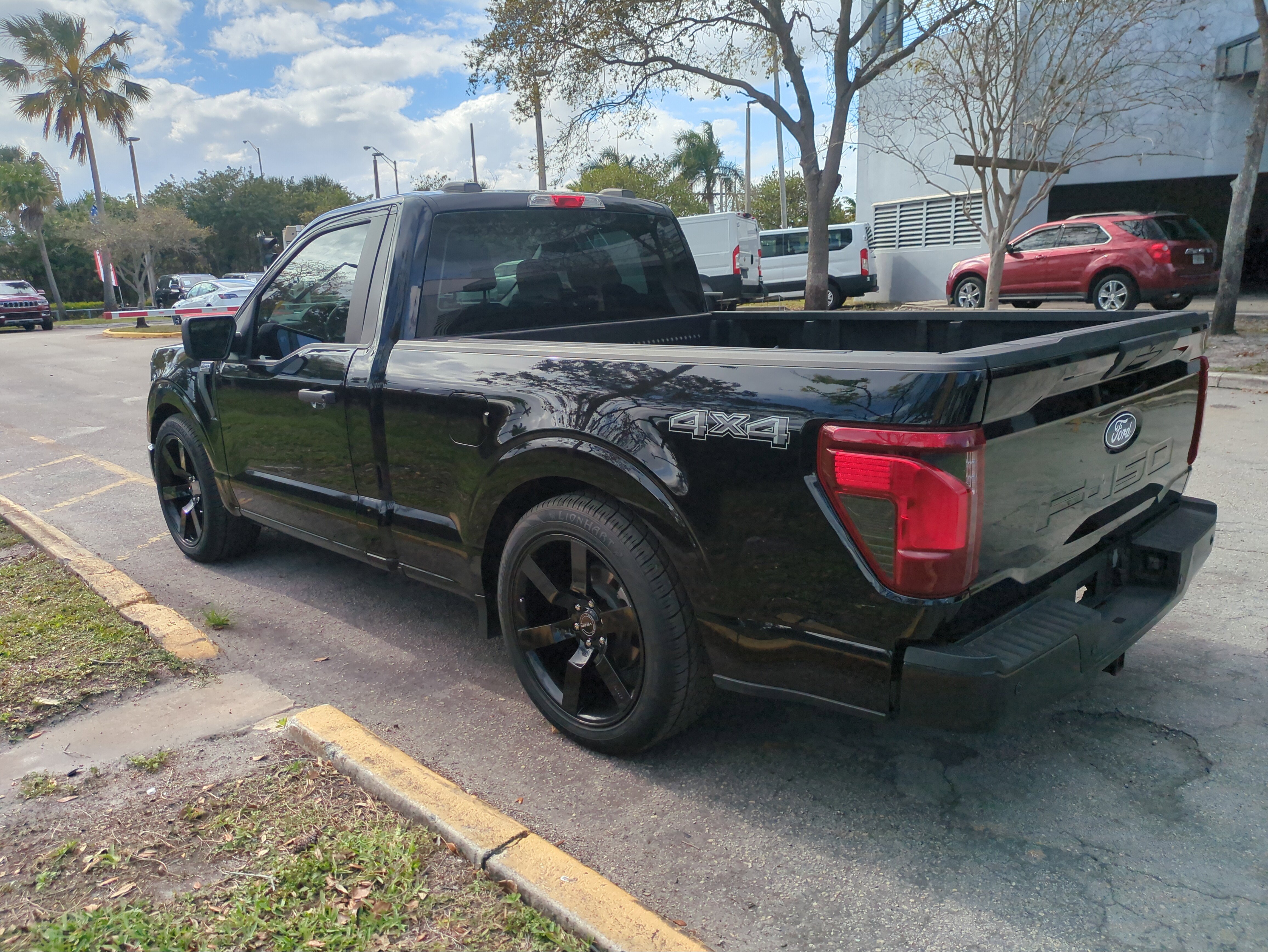 Used 2024 Ford F150 XL image 7