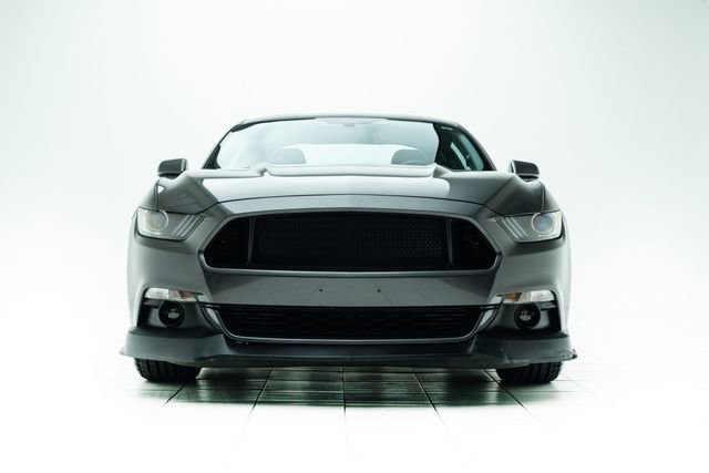 Used 2020 Ford Mustang Premium image 6
