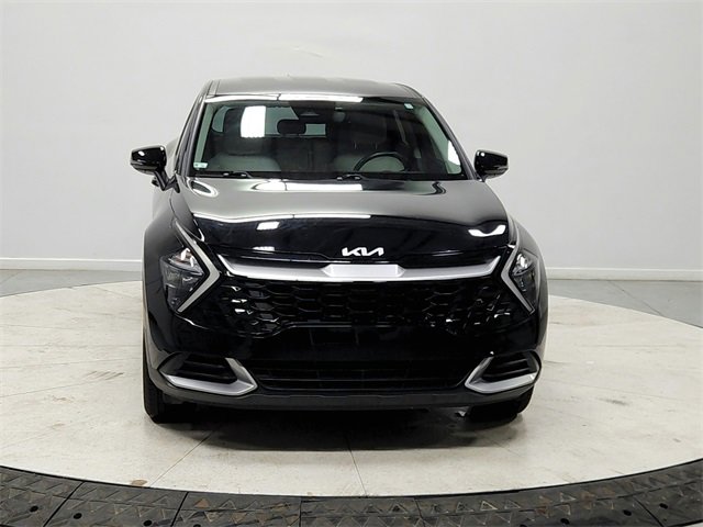 Used 2023 Kia Sportage EX image 2