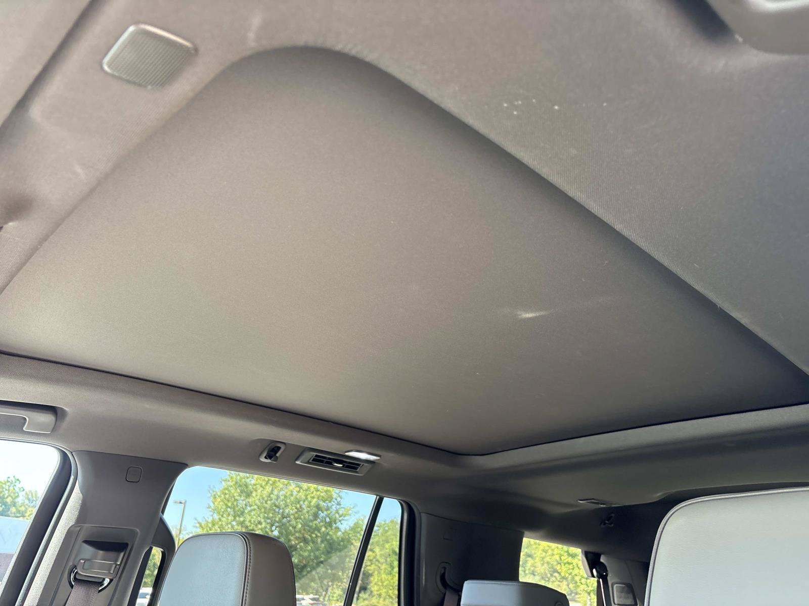 Used 2024 GMC Yukon SLT w/ Max Trailering Package AWD/4WD image 16