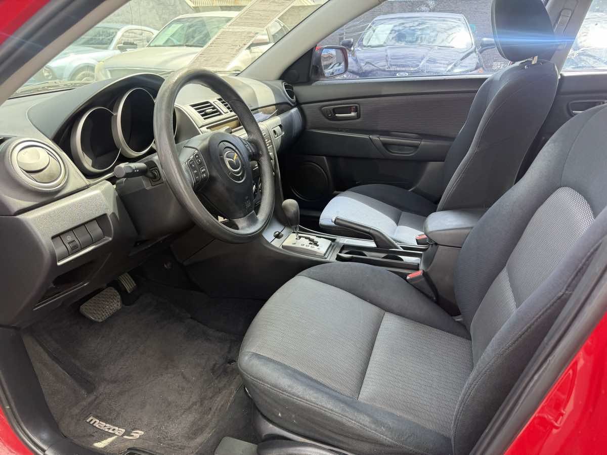 Used 2008 MAZDA MAZDA3 i Touring FWD image 16