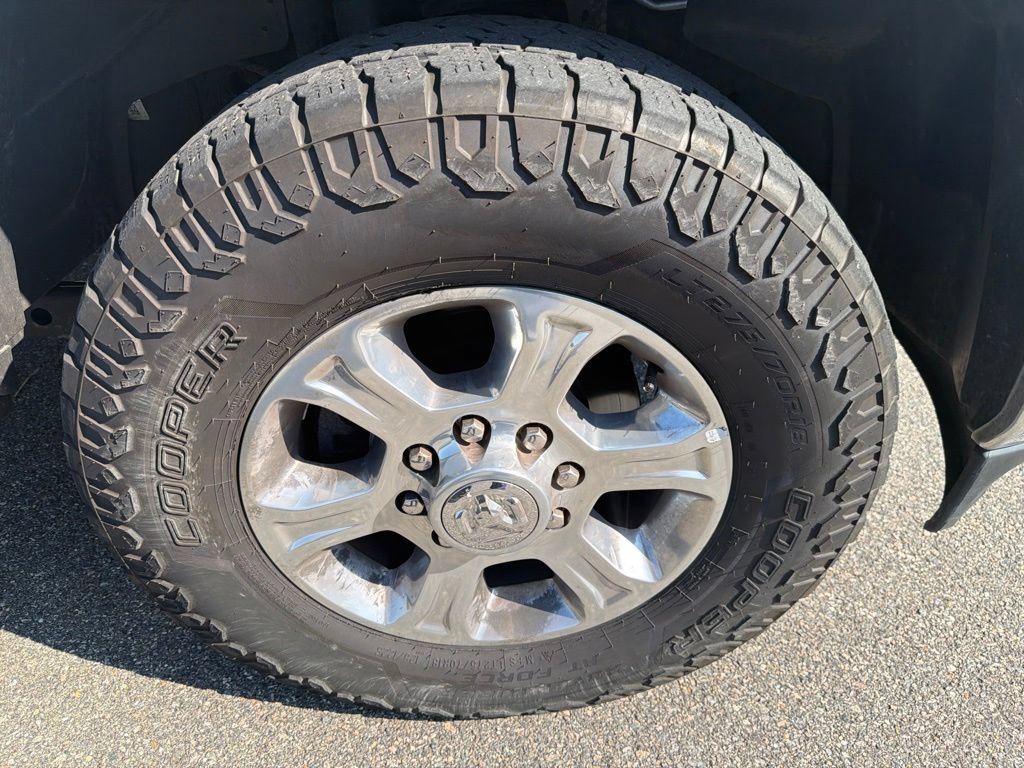Used 2024 RAM 2500 Big Horn AWD/4WD image 9