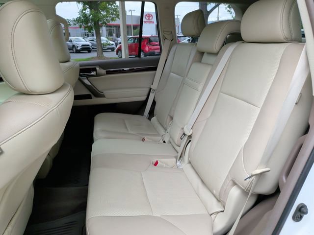 Used 2019 Lexus GX 460 Premium w/ Premium Package AWD/4WD image 31