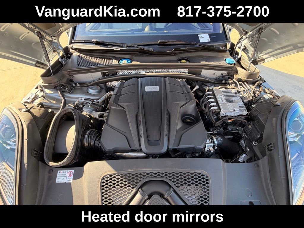 Used 2024 Porsche Macan GTS image 32