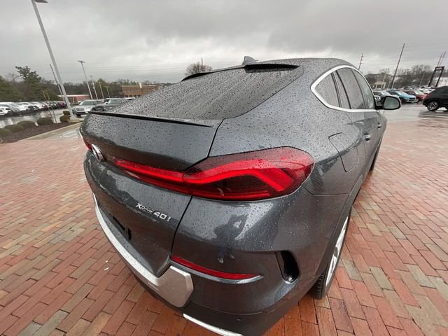 Used 2022 BMW X6 xDrive40i w/ Executive Package image 33