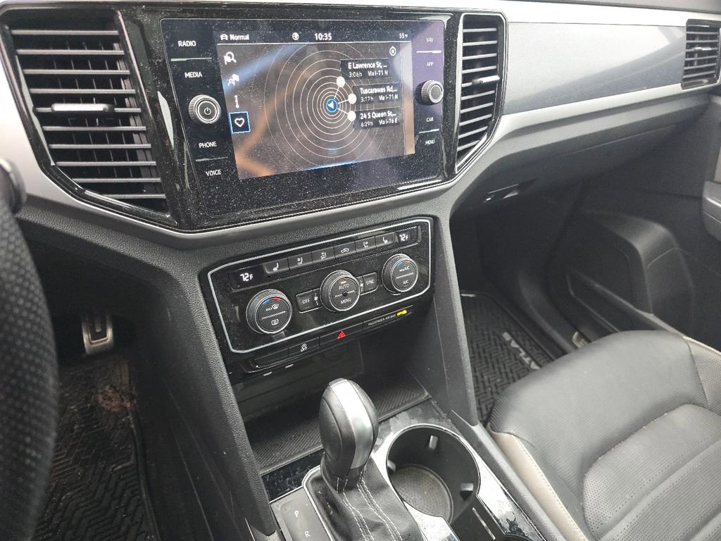 Used 2021 Volkswagen Atlas Cross Sport SEL Premium R-Line image 31