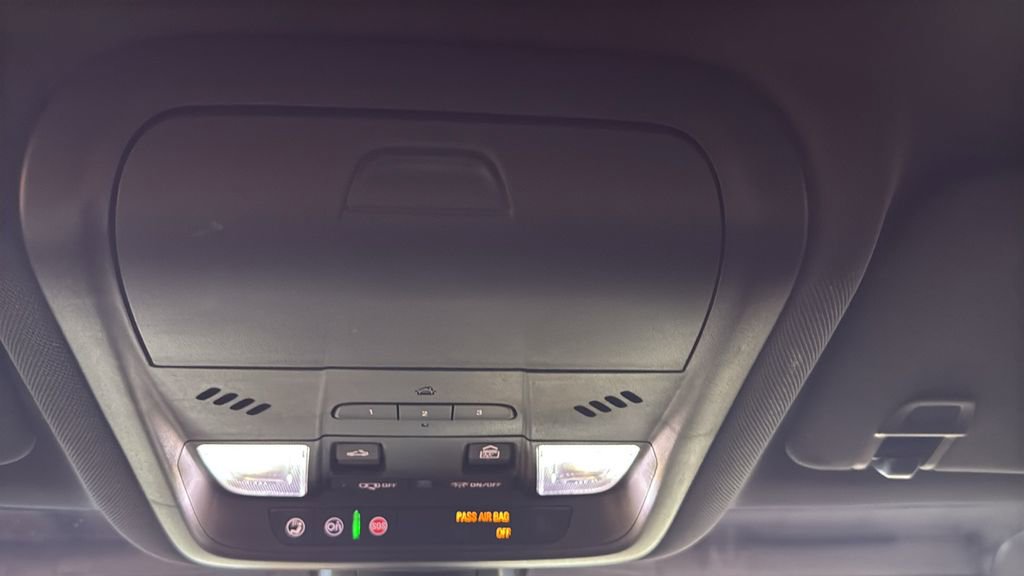 Used 2019 Chevrolet Blazer RS image 38