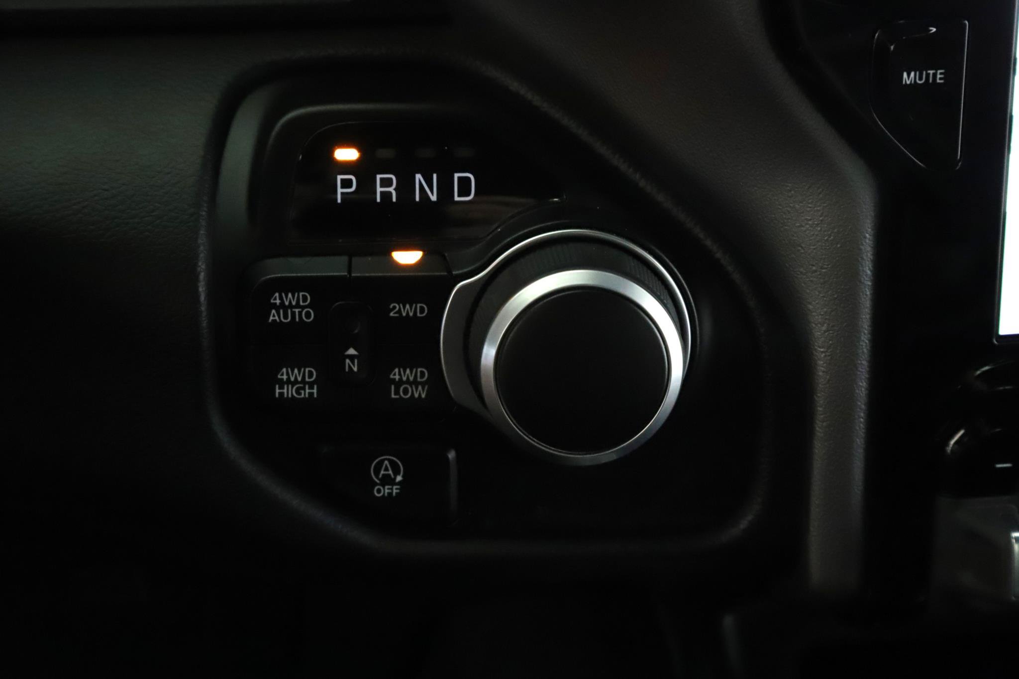 Used 2024 RAM 1500 Big Horn AWD/4WD image 15