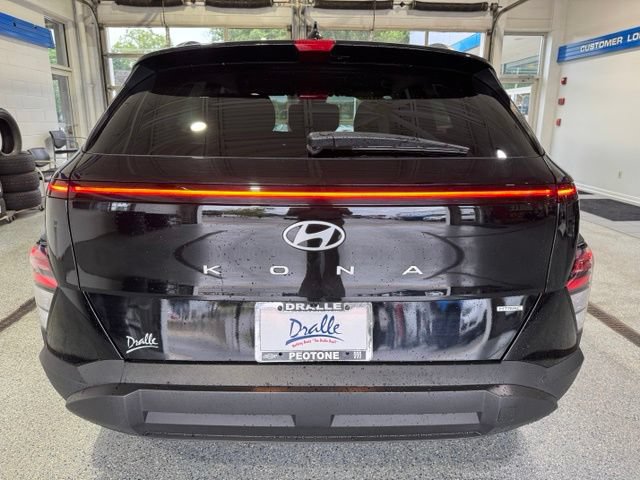 Used 2025 Hyundai Kona SEL AWD/4WD image 9