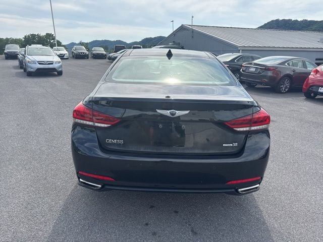 Used 2015 Hyundai Genesis 3.8 w/ Option Group 03 AWD/4WD image 7