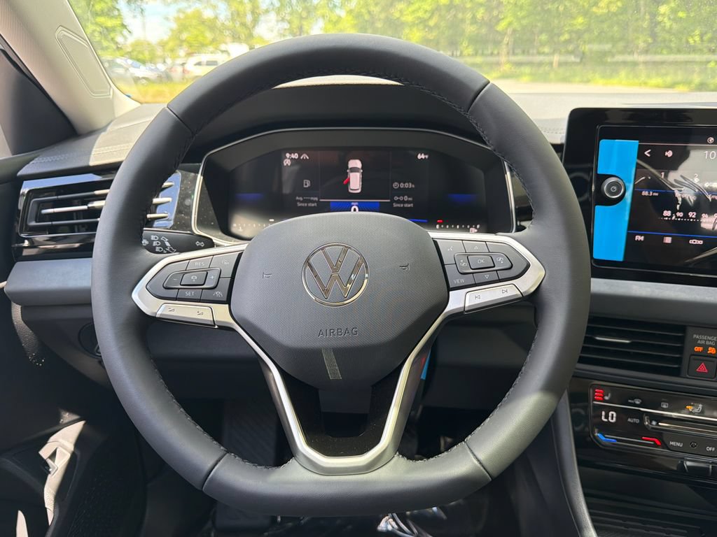 New 2026 Volkswagen Jetta SE FWD image 24