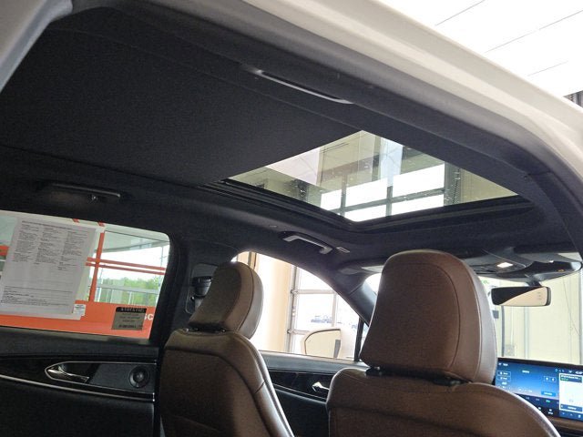 Used 2022 Lincoln Nautilus Reserve w/ Equipment Group 201A AWD/4WD image 8
