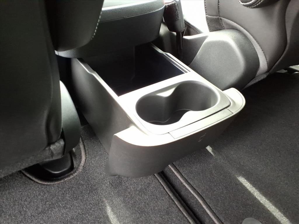 New 2026 Chrysler Pacifica Select image 31