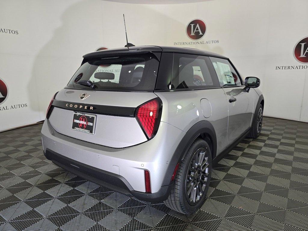 New 2026 MINI Cooper 2-Door Hardtop image 4