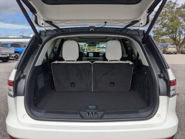 Used 2025 Lincoln Aviator AWD image 14